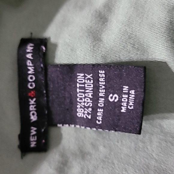 New York & Company Top - Picture 8 of 8